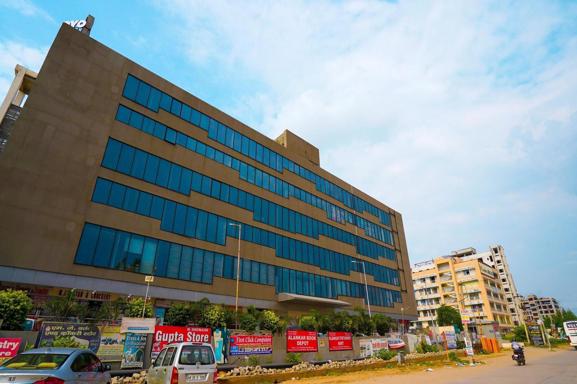 Hotel O H D Hotel Bhiwadi Buitenkant foto