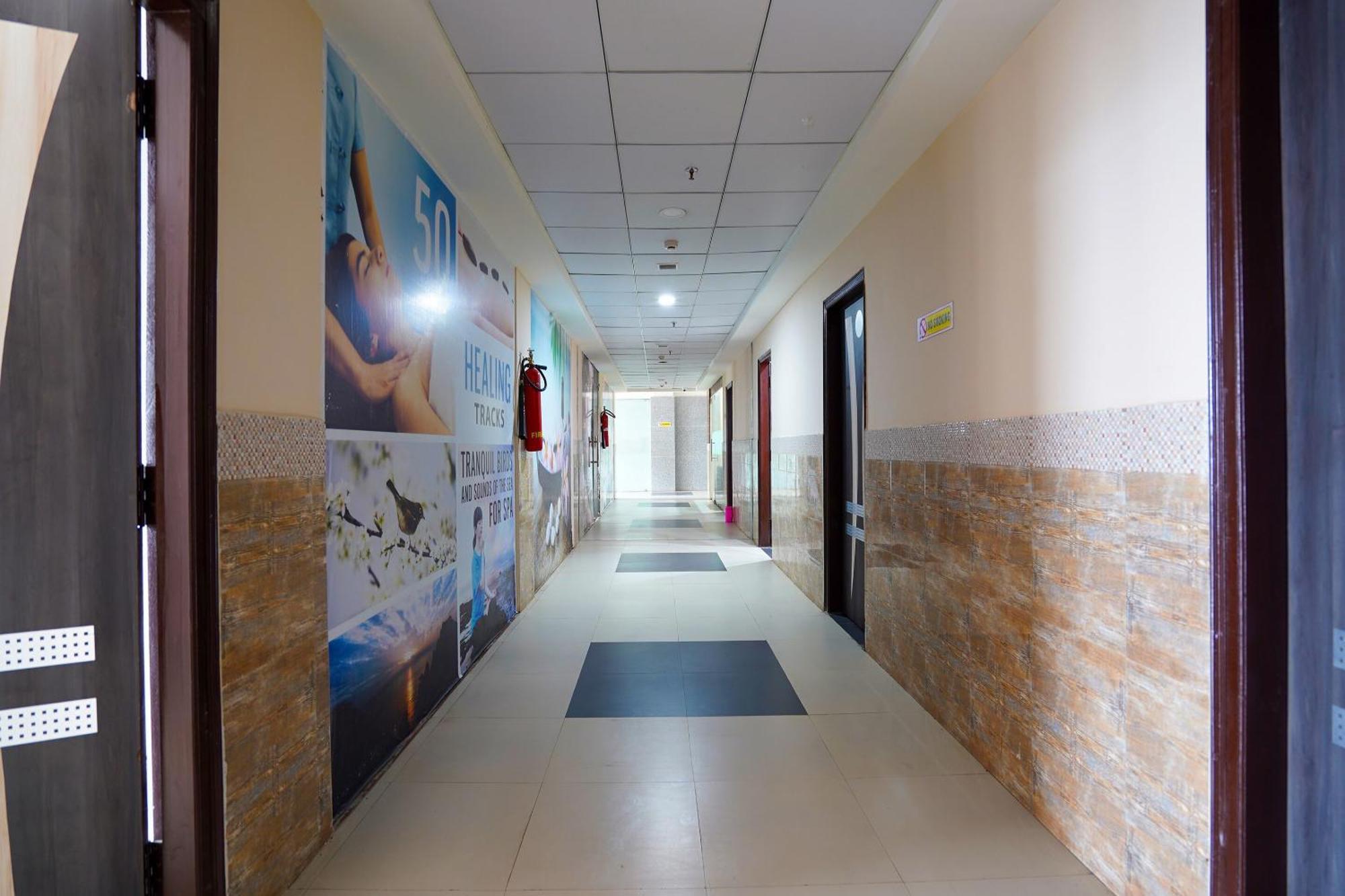 Hotel O H D Hotel Bhiwadi Buitenkant foto